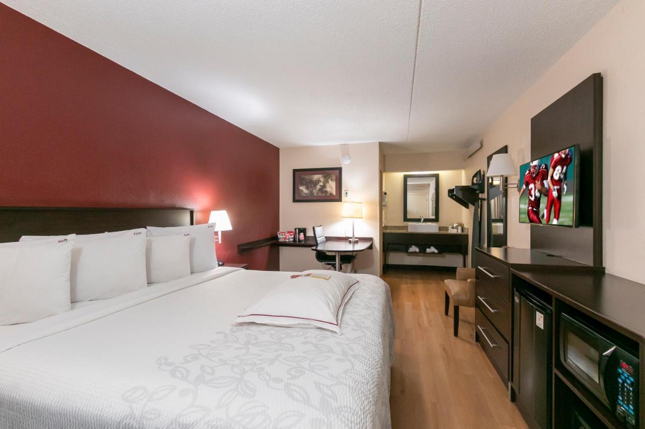 Hotel Red Roof Plus+ Atlanta - Buckhead