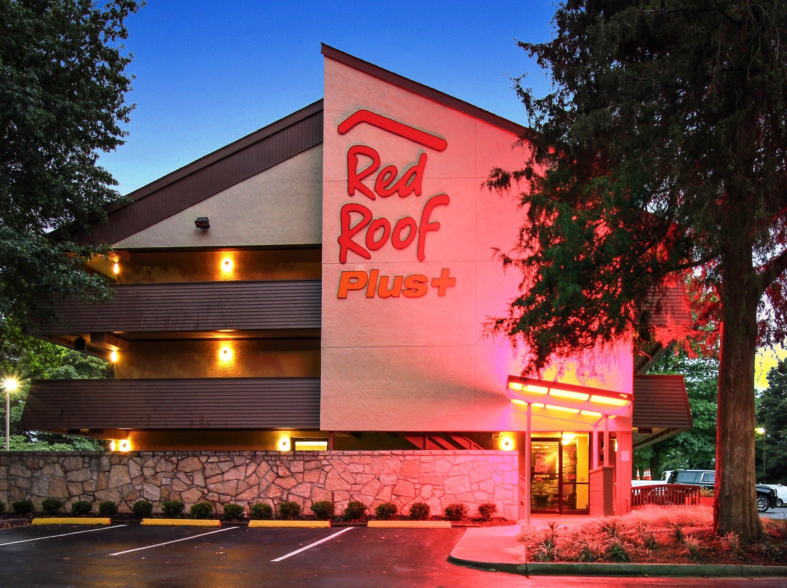 Red Roof Plus+ Atlanta - Buckhead Hotel