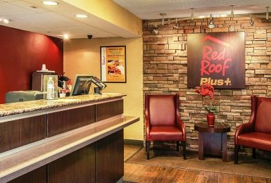 Red Roof Plus+ - Buckhead Hotel Atlanta
