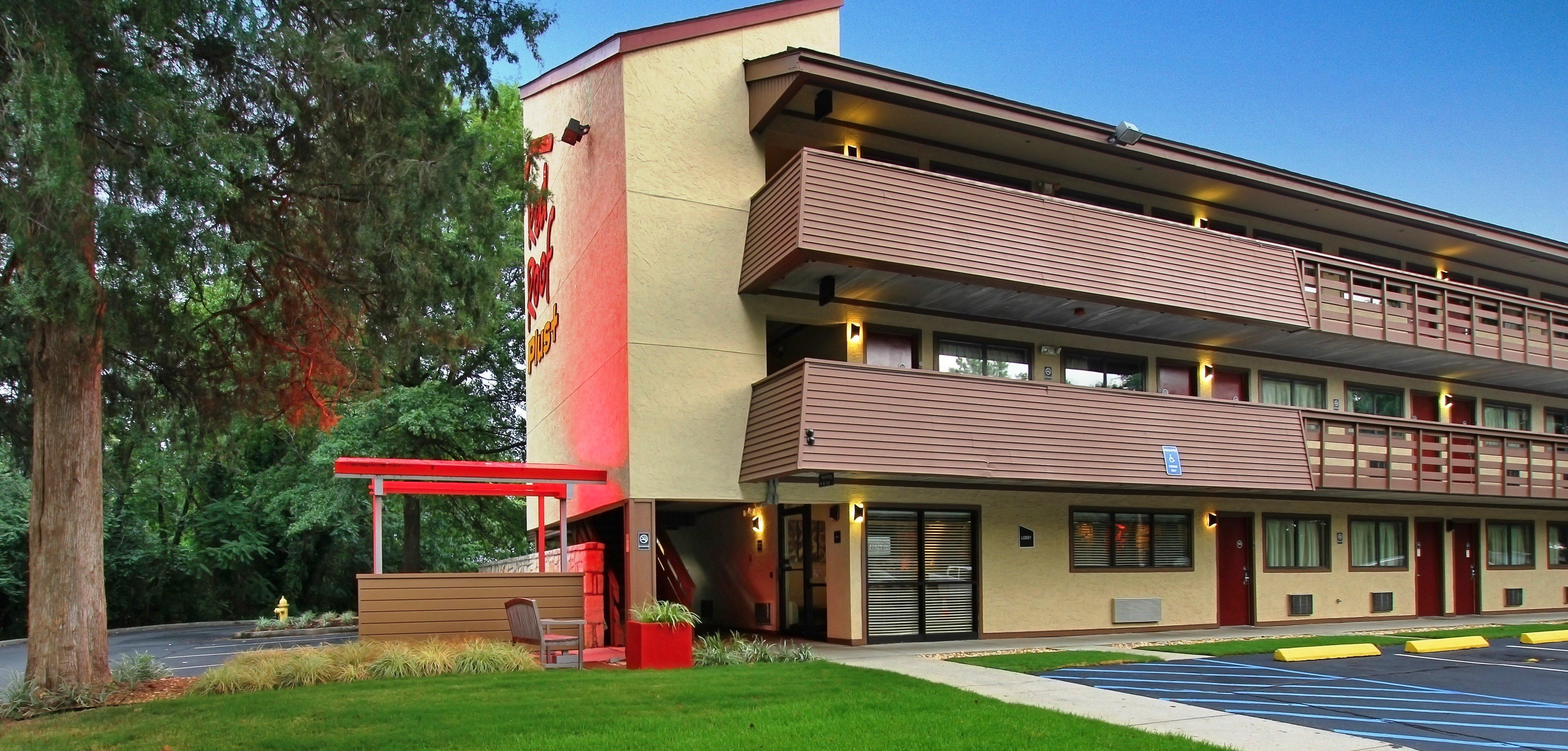 Red Roof Plus+ Atlanta - Buckhead Hotel Druid Hills
