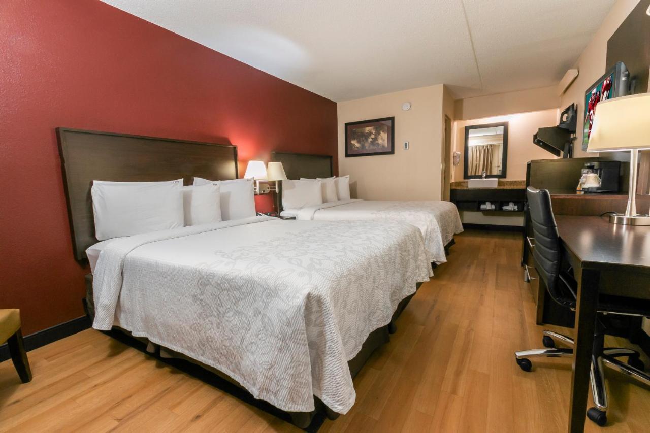 Red Roof Plus+ - Buckhead Hotel Atlanta